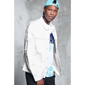 F21 Men’s Distressed Denim Jacket